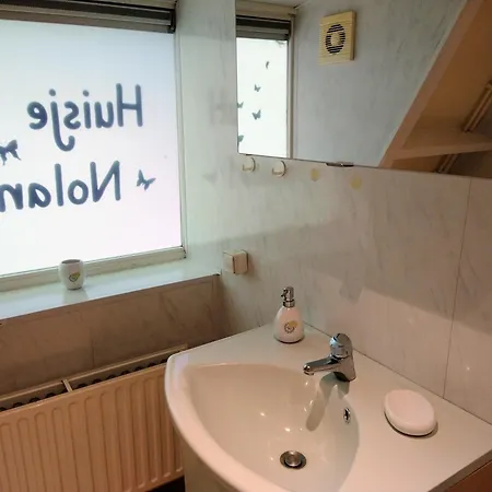Nolan, Ardennen Chalet *