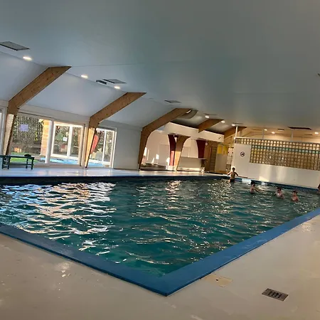 Nolan, Ardennen Σαλέ *